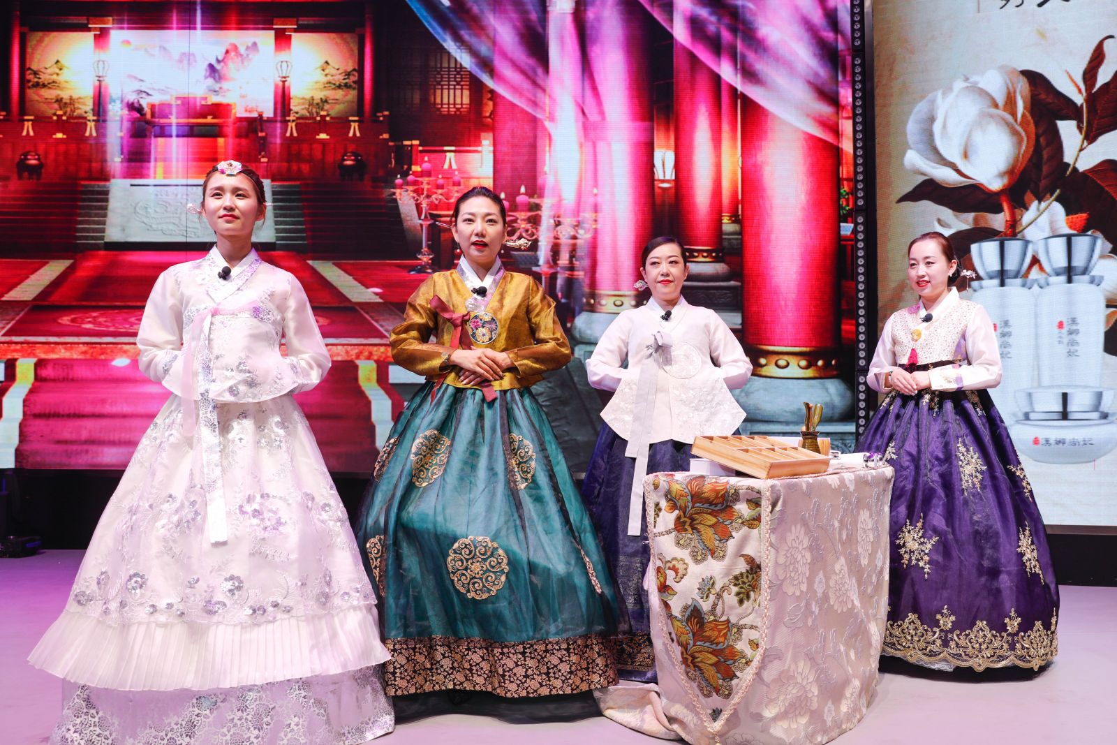 新生活_新生活集團_新生活化妝品_漢娜尚妃_天地韻_晶容