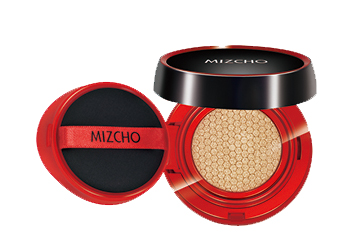 新生活_新生活集團_新生活化妝品_美之嬌_晶致_瀅透氣墊粉底霜（自然色）