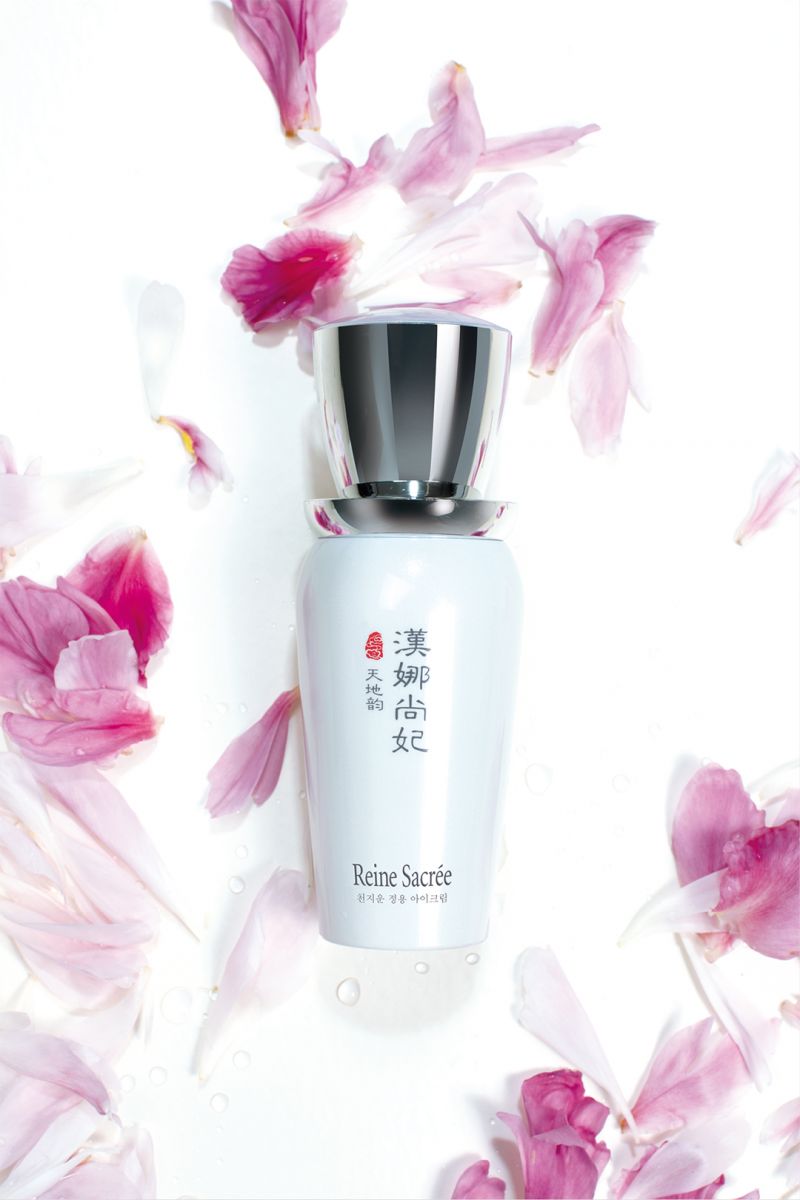 新生活_新生活集團(tuán)_新生活化妝品_漢娜尚妃_晶容